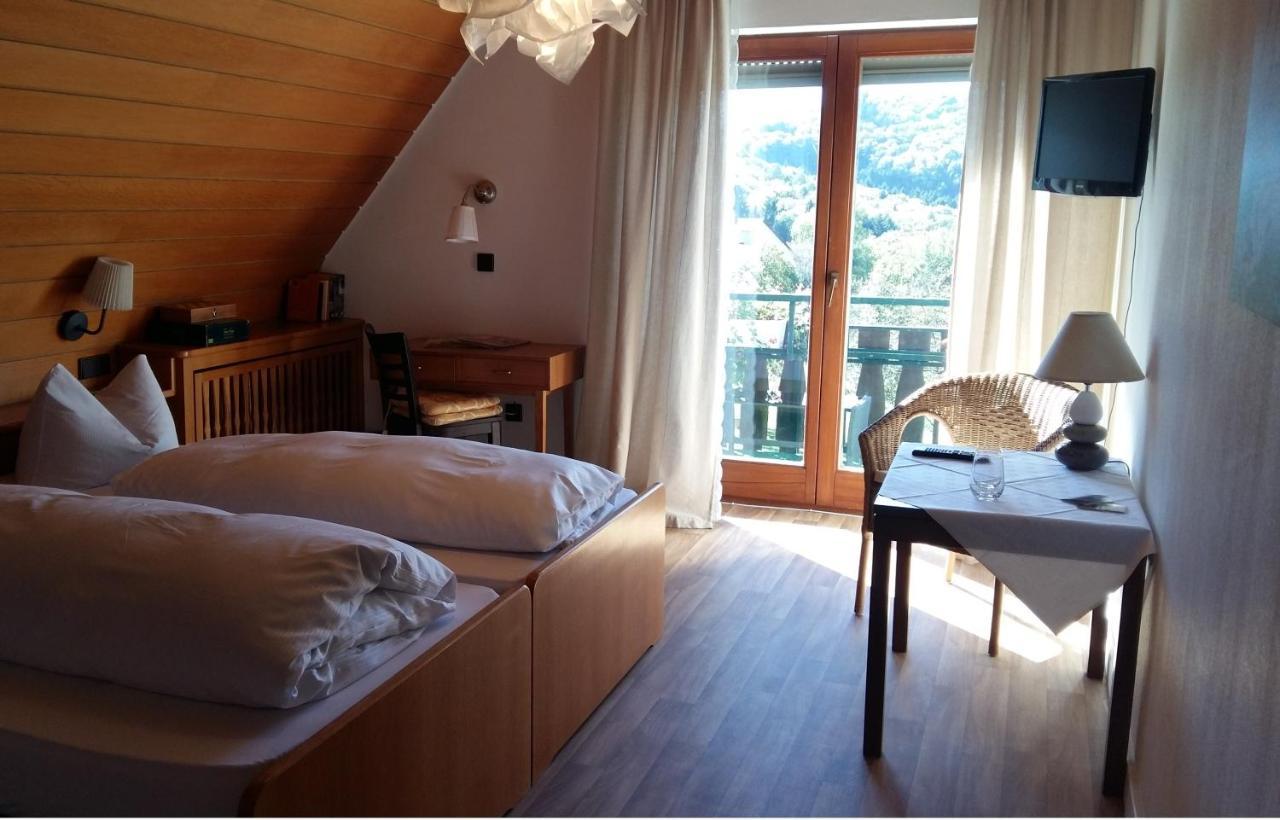 Landgasthof Gruener Baum Μπάντενβαϊλερ Εξωτερικό φωτογραφία